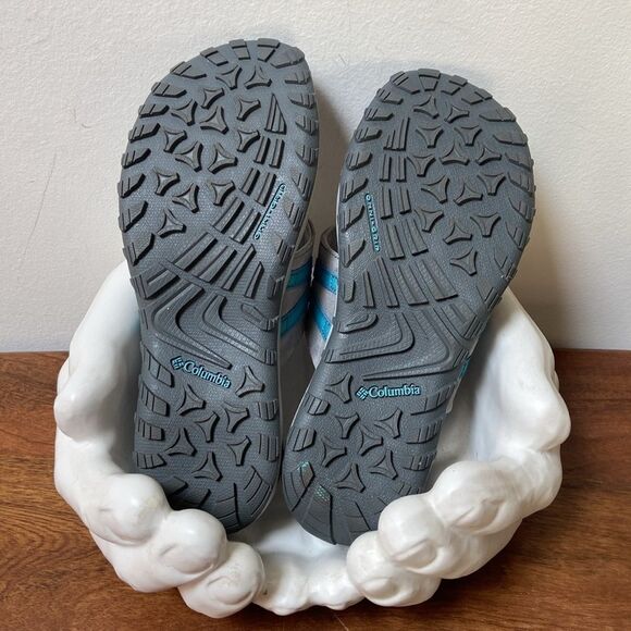 Columbia Women's Gray and Blue Sandals - Picture 7 of 10